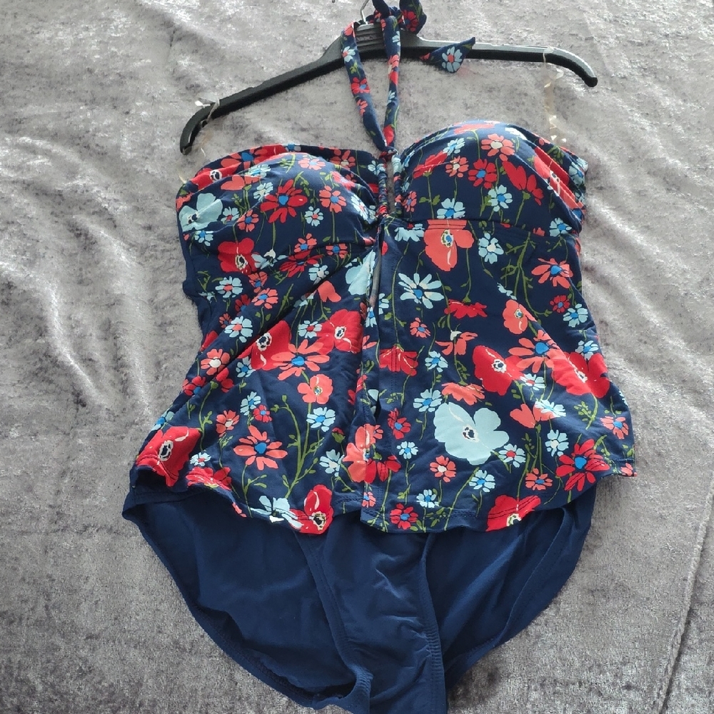 Jones New York Size 12  Halter One Piece Bathing Suit